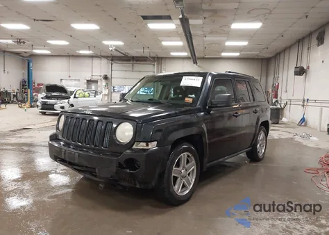 2008 Jeep Patriot Sport из США, поврежденный, VIN 1J8FT28WX8D534562